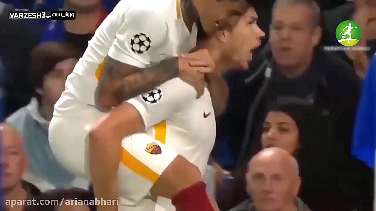 گلهای والی شگفت انگیز در فوتبا...