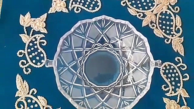 آموزش سرمه دوزی بر روی مخمل