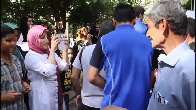 حضور استقلالی ها در موسسه خیری...