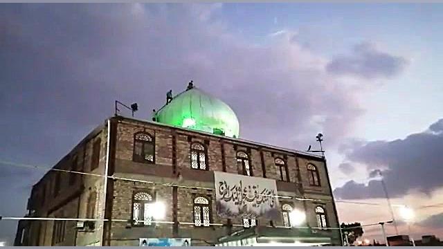 تعویض پرچم گنبد مسجد حضرت رقیه...