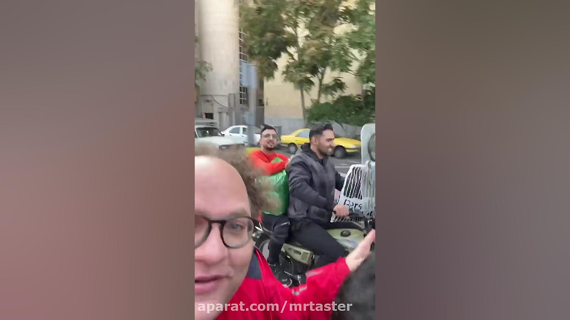 موتورسواری در بازار تهران