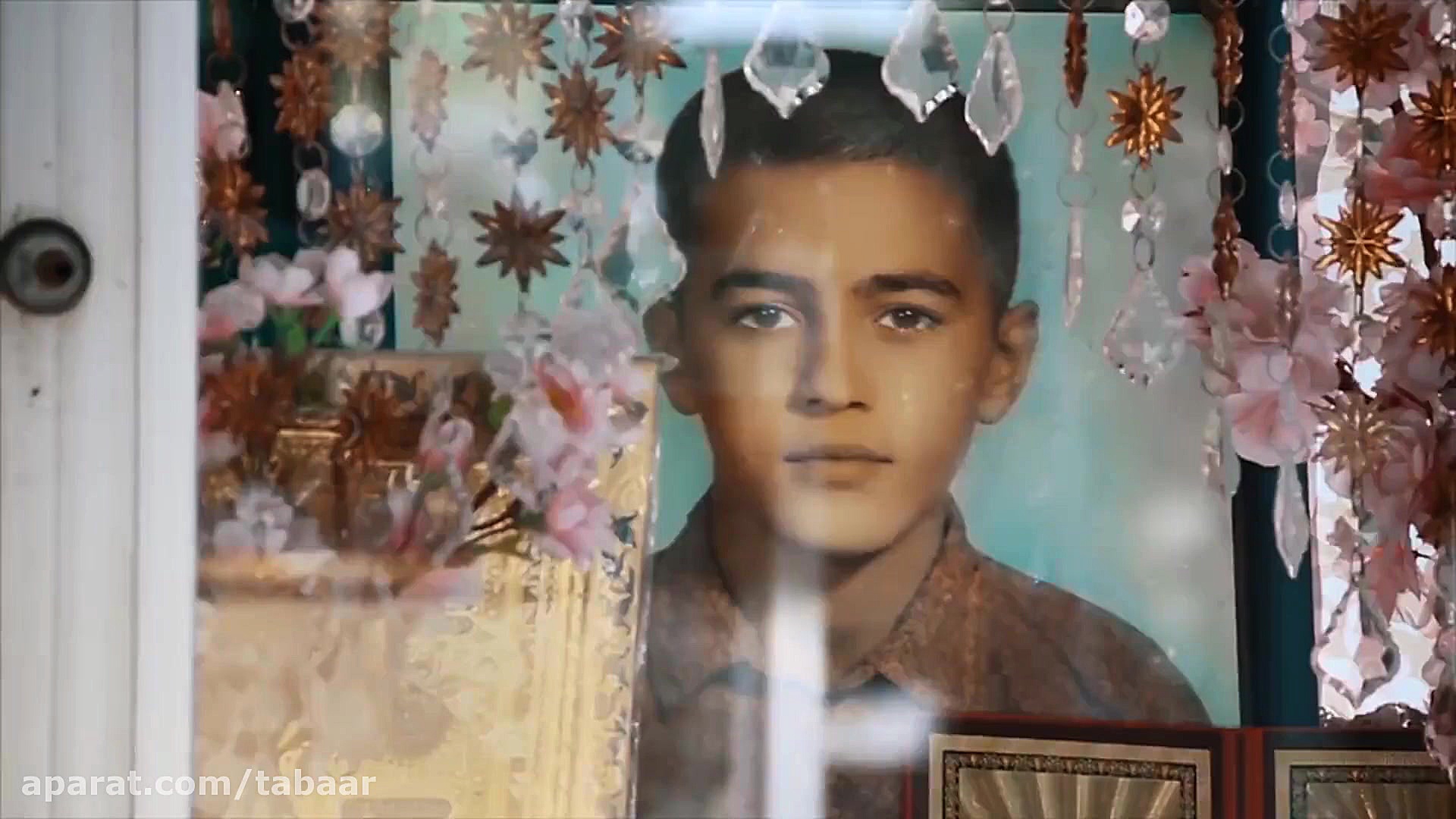 اجرای گروه سرود دبستان به مناس...