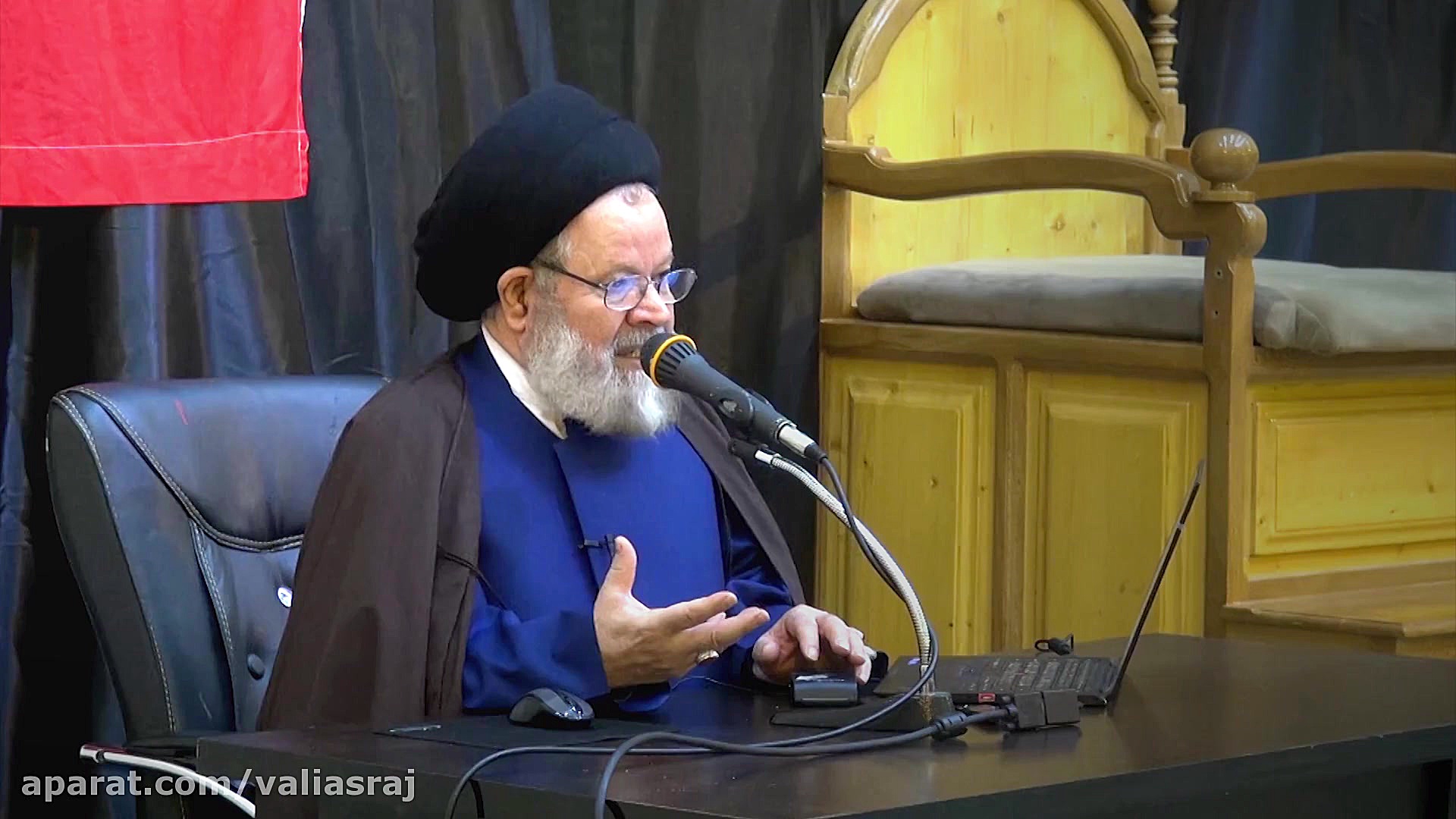 لباسی که فقط برازنده حضرت امام...