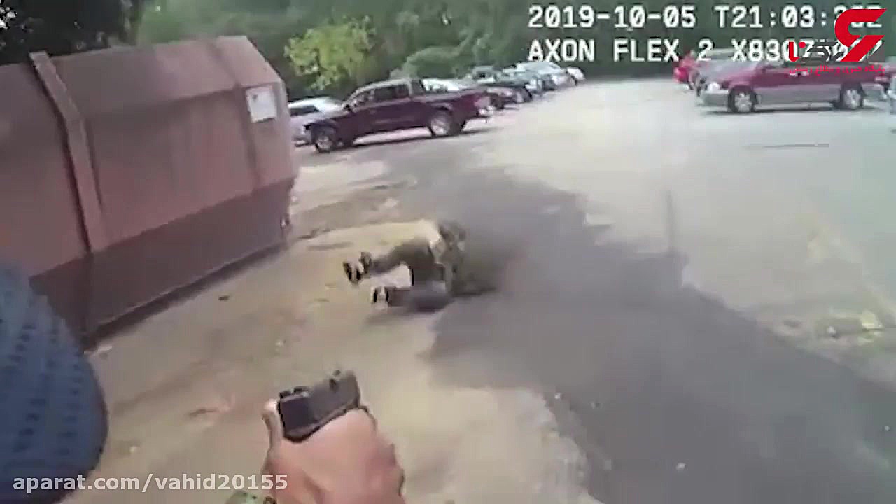 تیراندازی پلیس به سمت مرد چاقو...