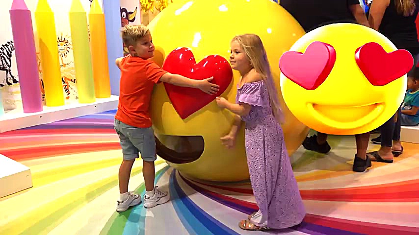 Diana and Roma in the Museum o...