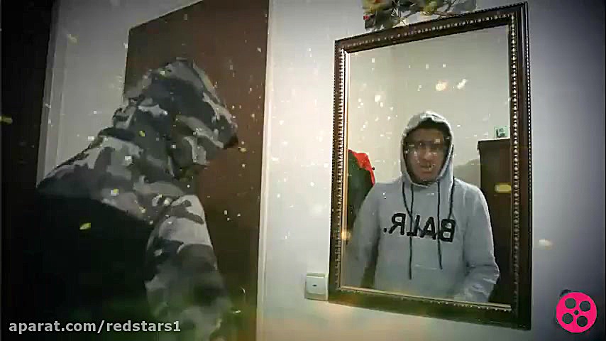 بازی با آیینه : آیینه جادویی :...