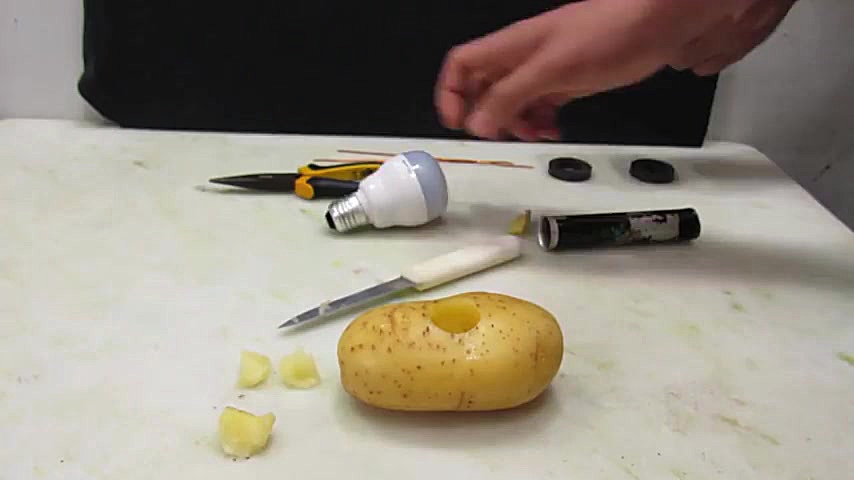 اموزش تولد برق با سیب زمینی ور...
