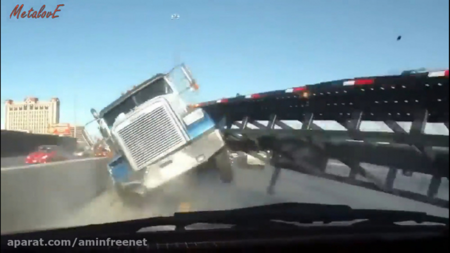 تصادفات کامیون وسواری ها با یک...