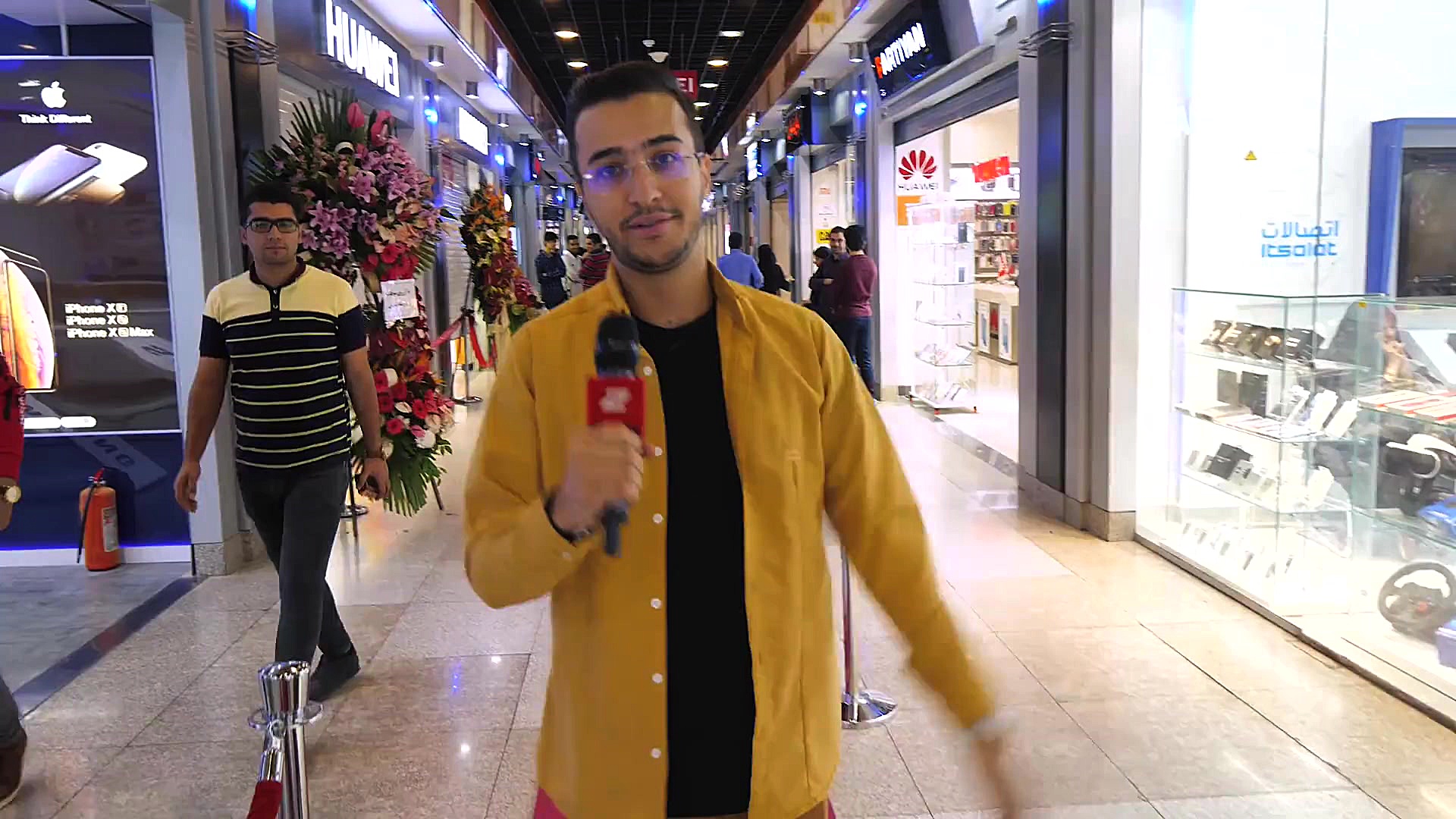 گزارش افتتاح فروشگاه هواوی در...