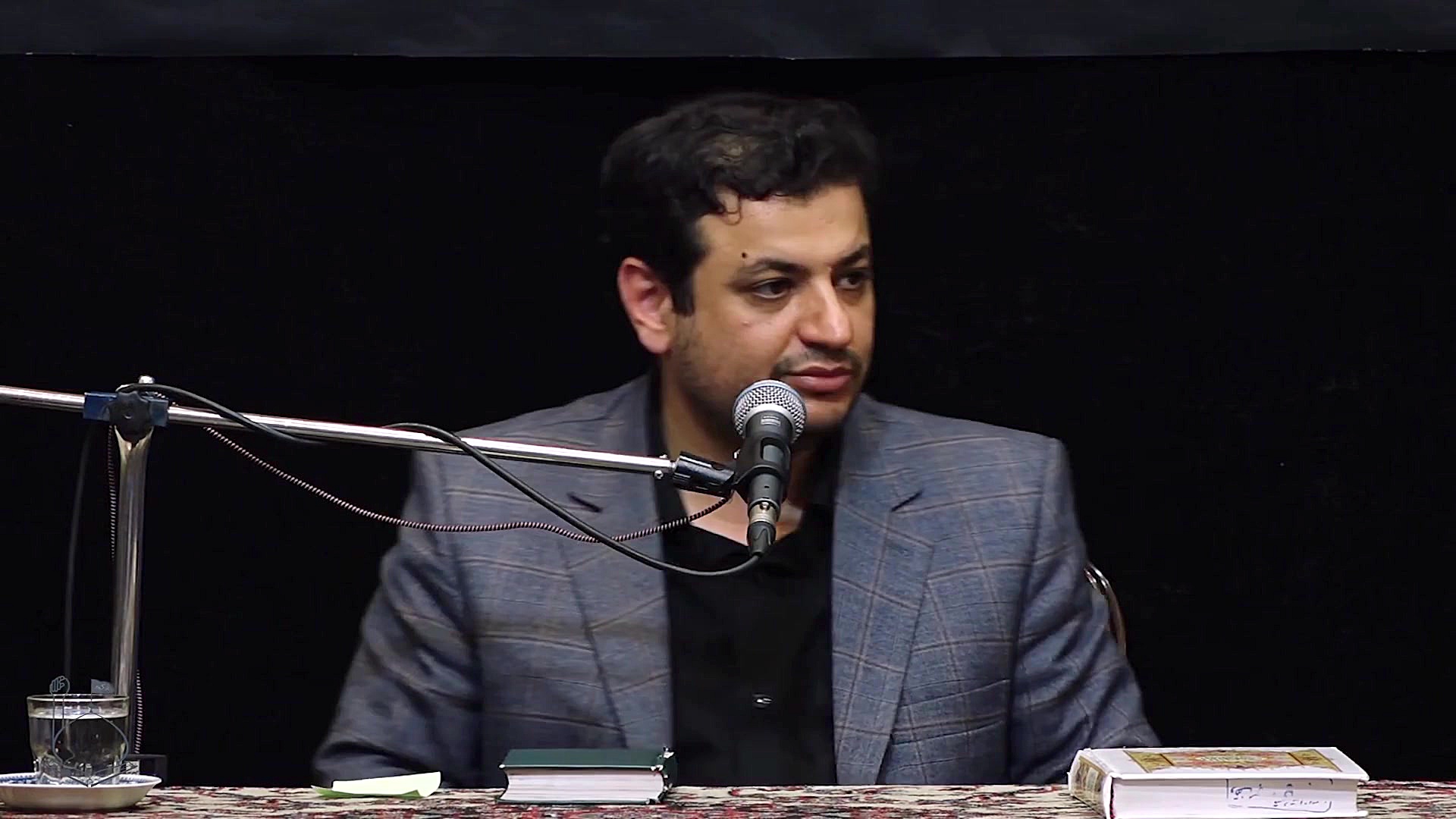 سخنرانی استاد رائفی پور &laquo...