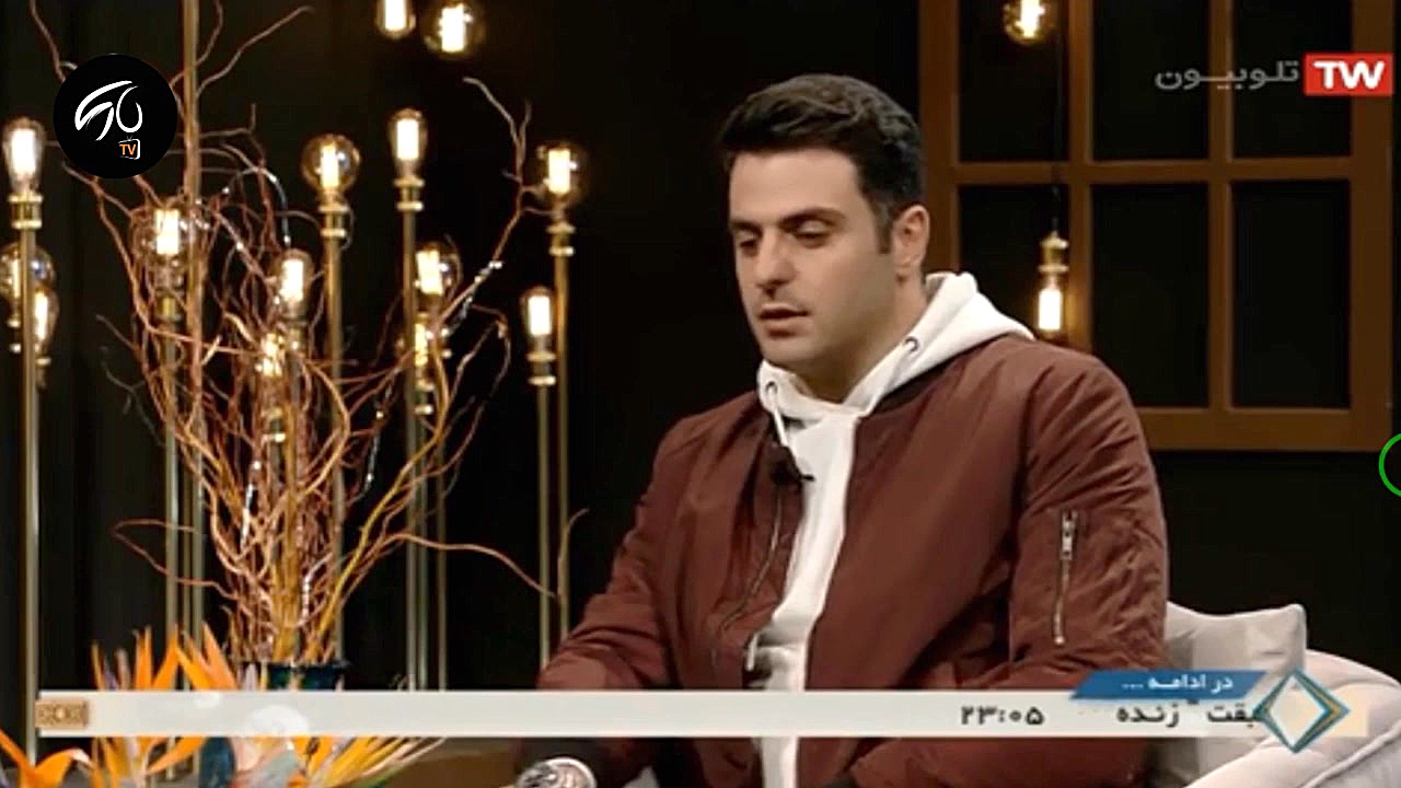 نظرات جنجالی دختران مکانیک درب...