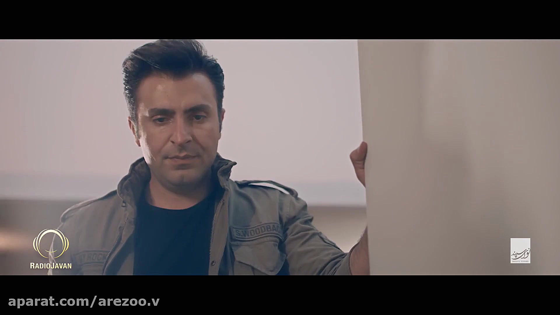 علیرضا طلیسچی ==اخرش قشنگه