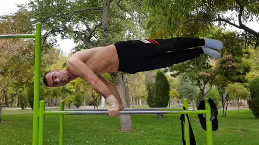 حرکات فوق قدرتی کلیستنیکس