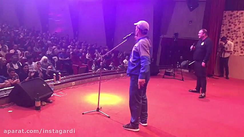 اکبر اقبالی طنز