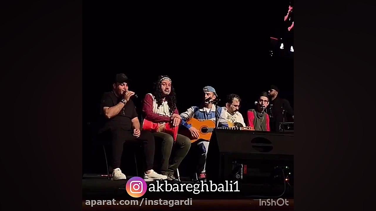 اکبر اقبالی طنز