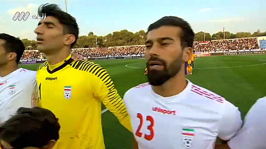 رفتار توهین آمیز تماشاگران عرا...