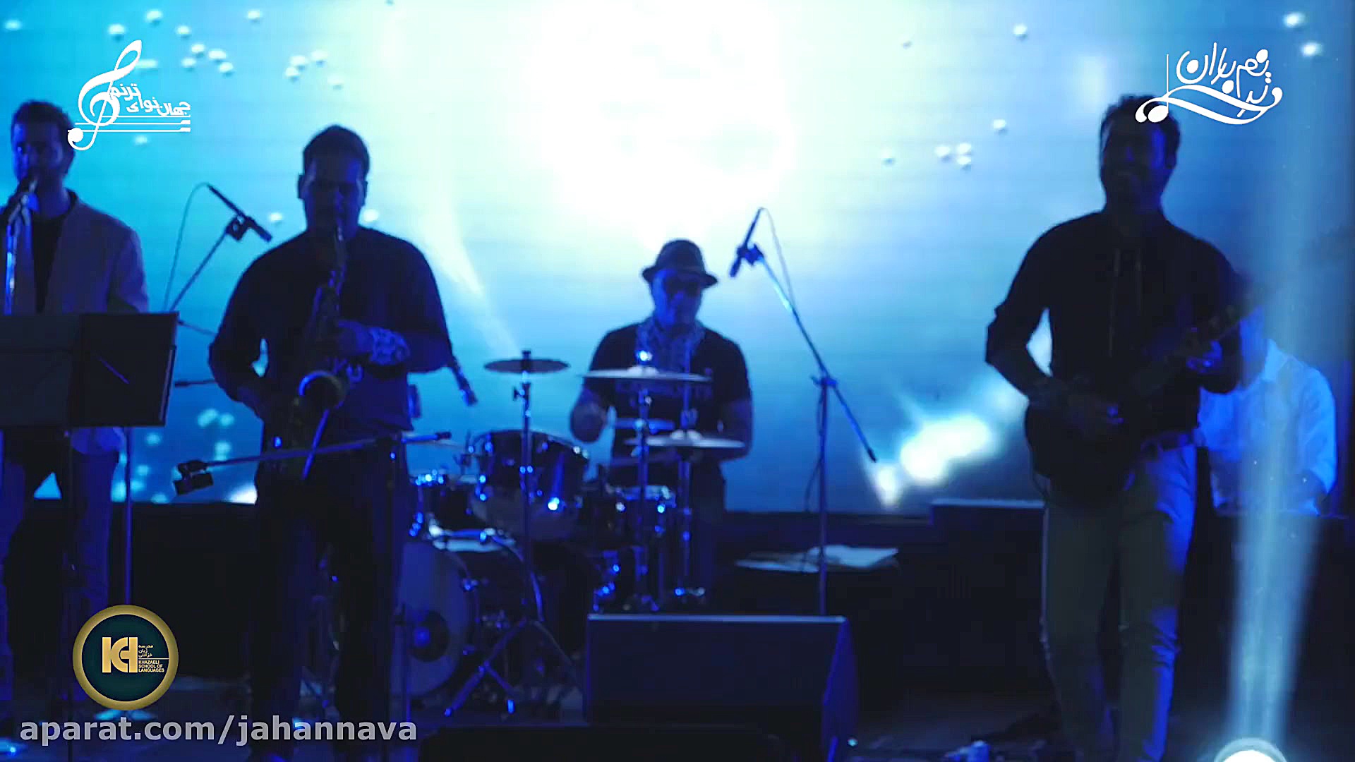 اجرای ترانه&quot;mammy blue&qu...