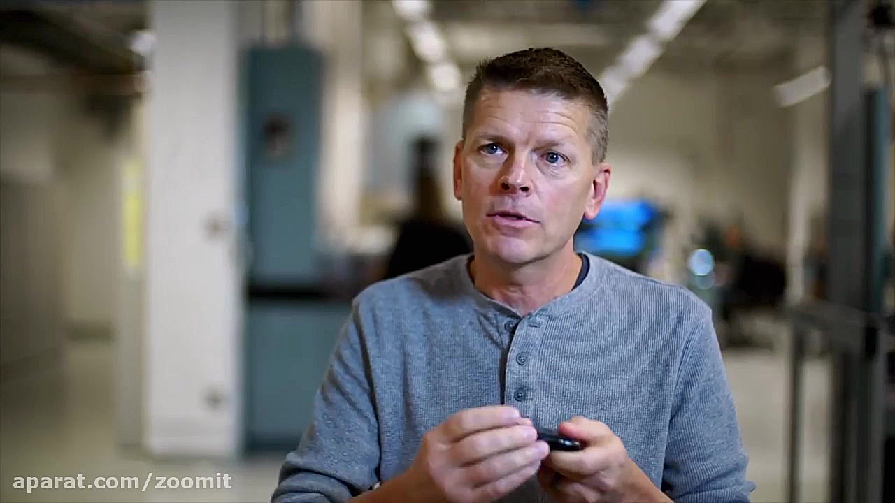 مراحل ساخت گوشی تاشدنی Razr جد...