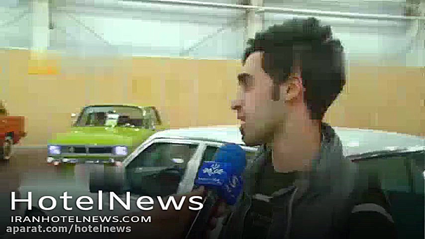 سالن‌های خالی از جمعیت، غرفه‌ف...