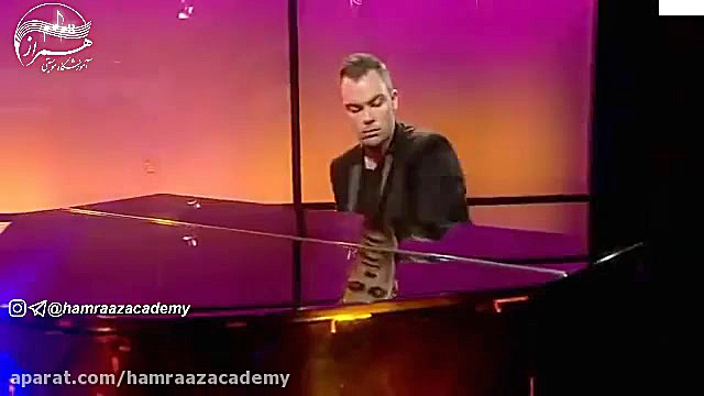 آموزشگاه موسیقی همراز: نوازنده...