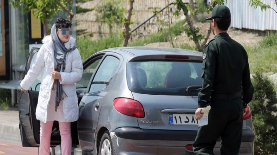 حواست به همسایت باشه !