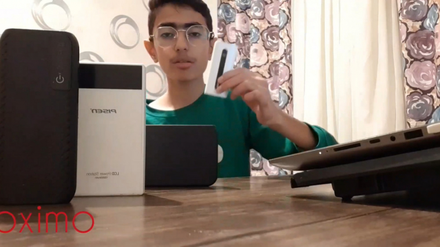 زیر ذربین 3 پاوربانک remax