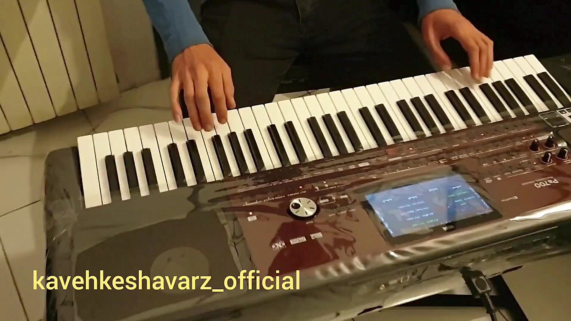 اجرای اهنگ معین توسط کاوه کشاو...