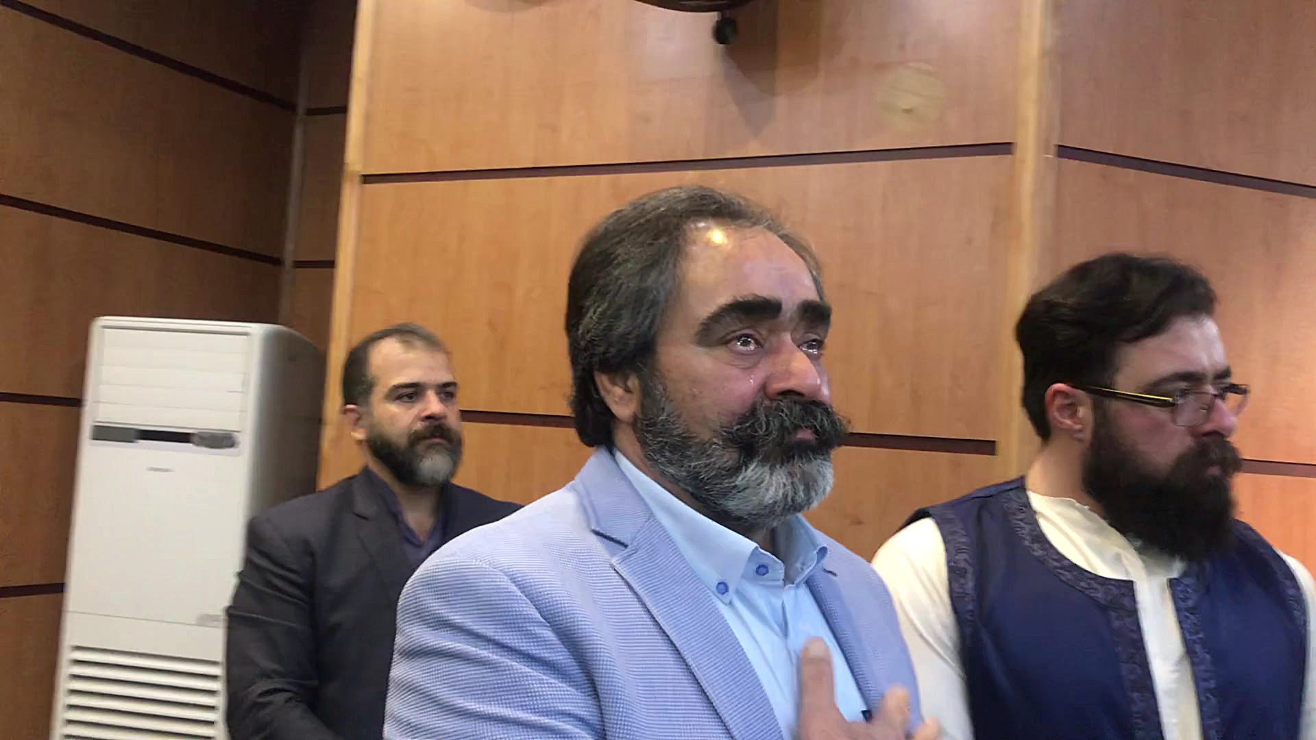 تجليل ازپدرمادرپهلوان بشيرهنرم...