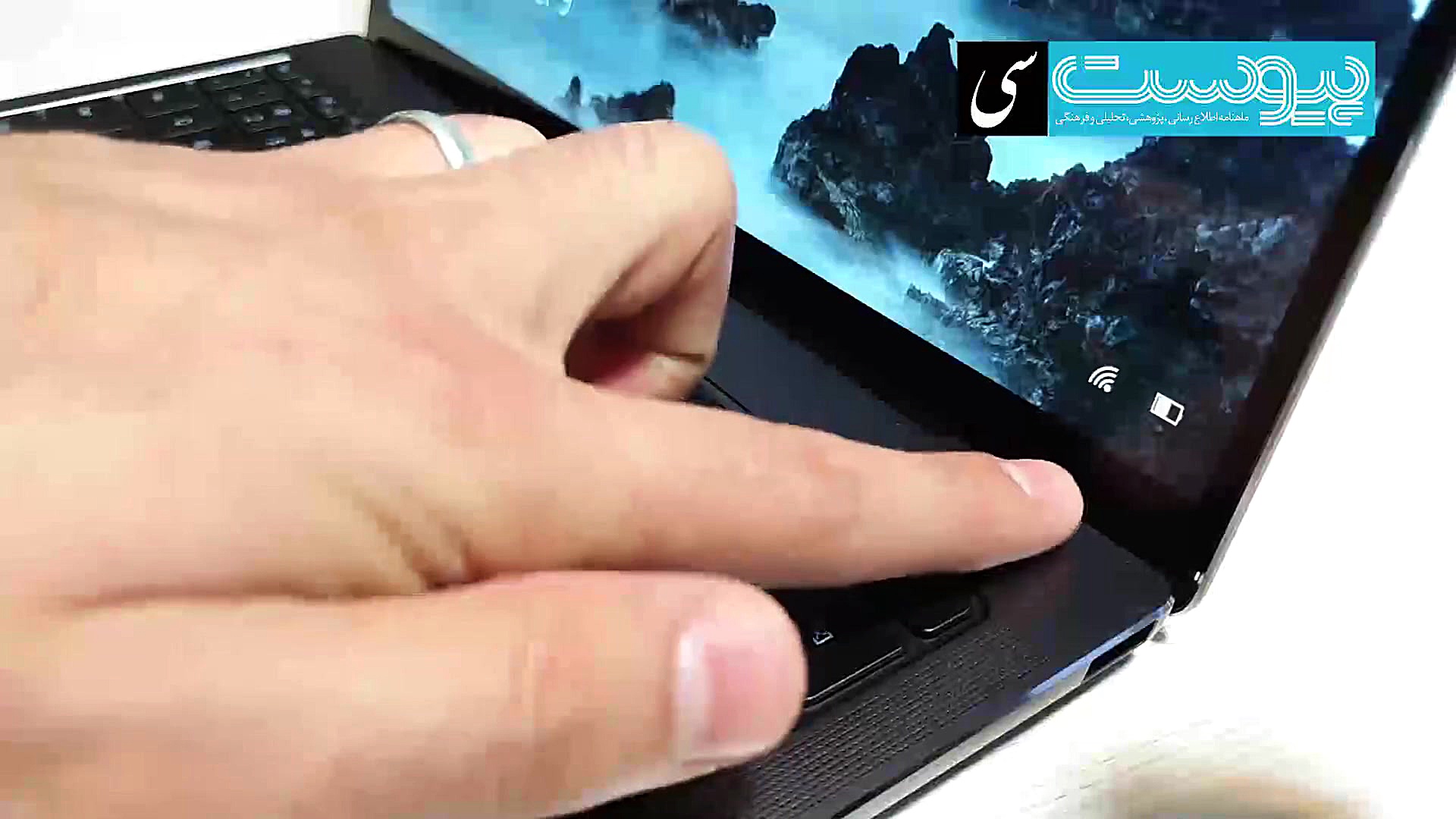 معرفی لپ تاپ &laquo;میت بوک ای...