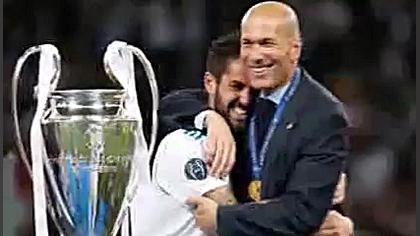 حاشیه های فوتبال جهان