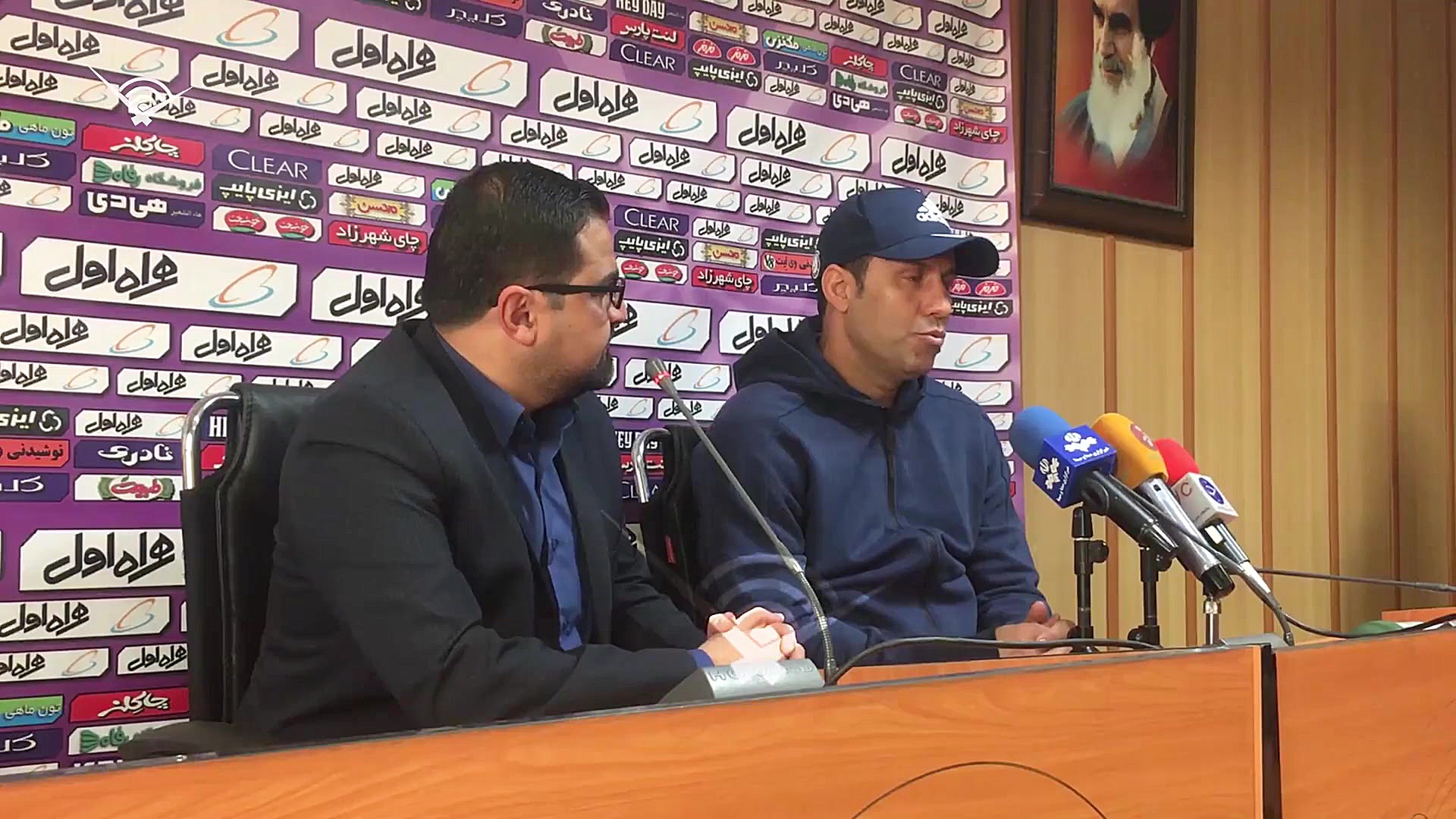 گزارش روز لحظه | کنفرانس خبری...