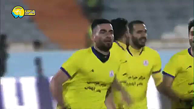 گل نفت مسجد سلیمان به پرسپولیس