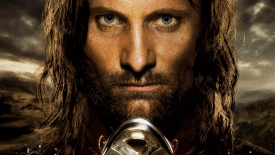 بازگشت به سرزمین میانه: همه‌چی...