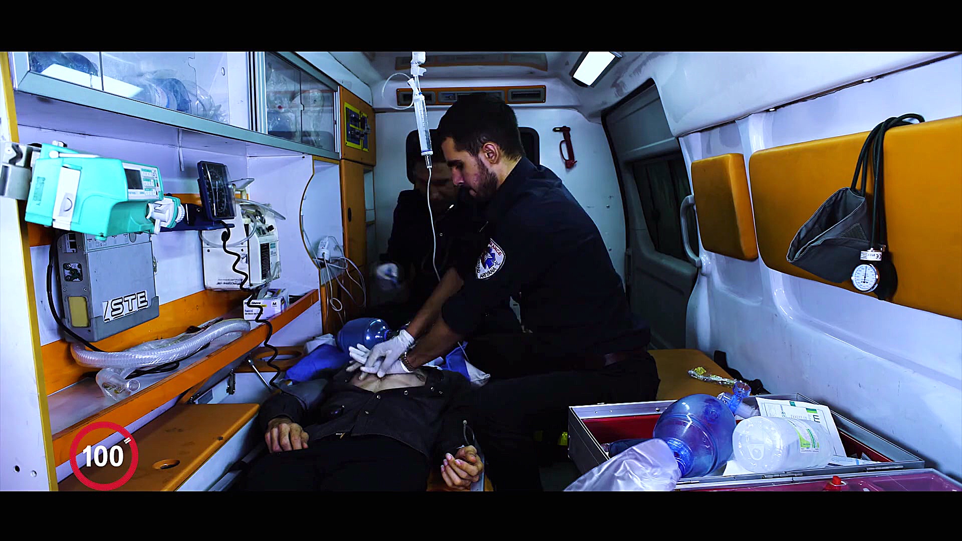 قانونی  برگزیده جشنواره فیلم ص...