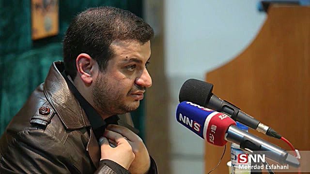 استاد رائفی پور : بنزین با تصم...