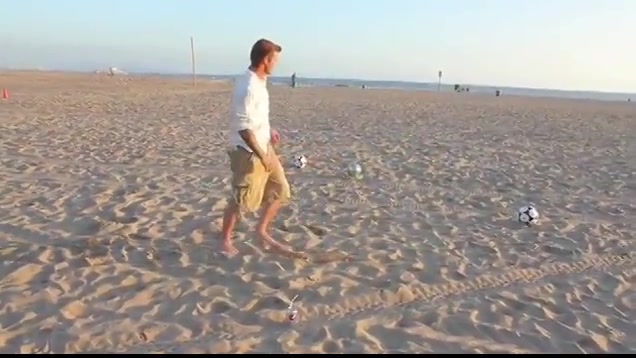 هنرنمایی دیوید بکام