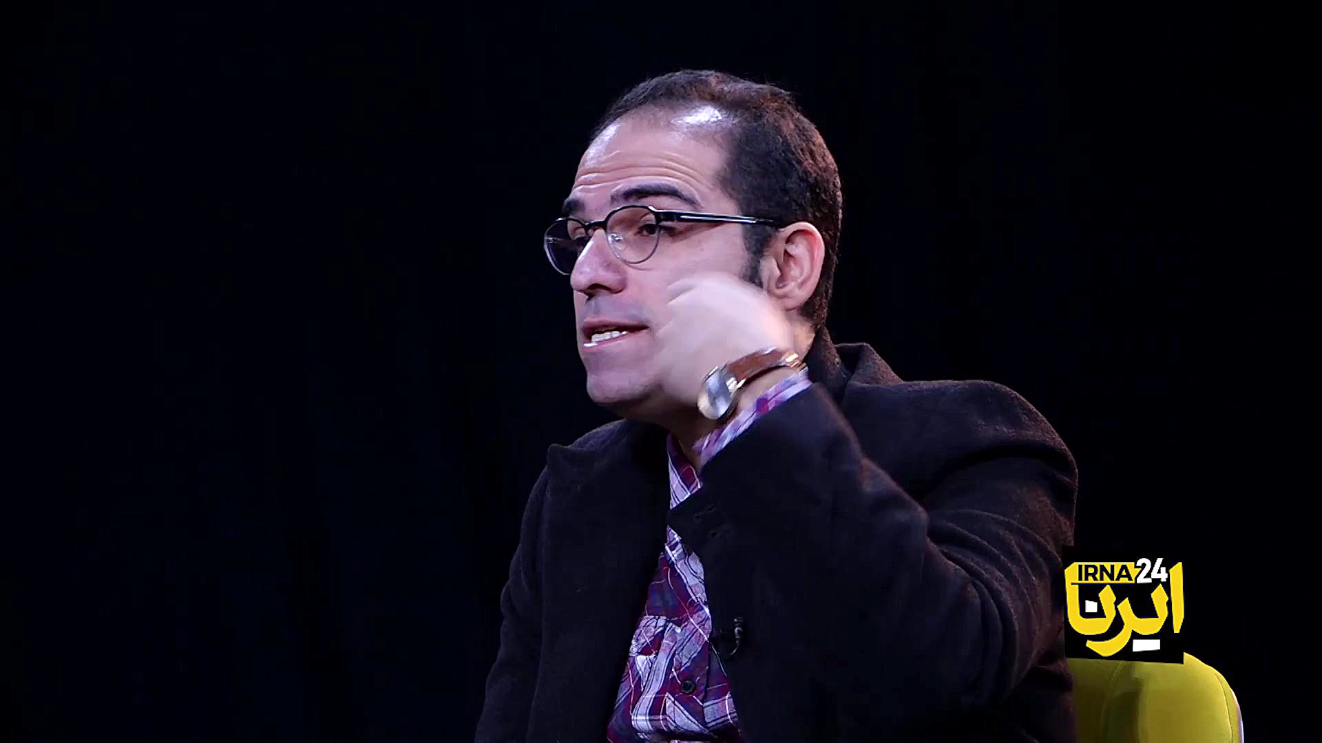 درباره نمایش &laquo;هَلا&raquo...