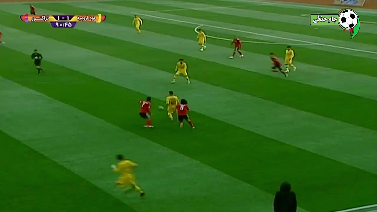 خلاصه بازی نود ارومیه 1  1 ترا...