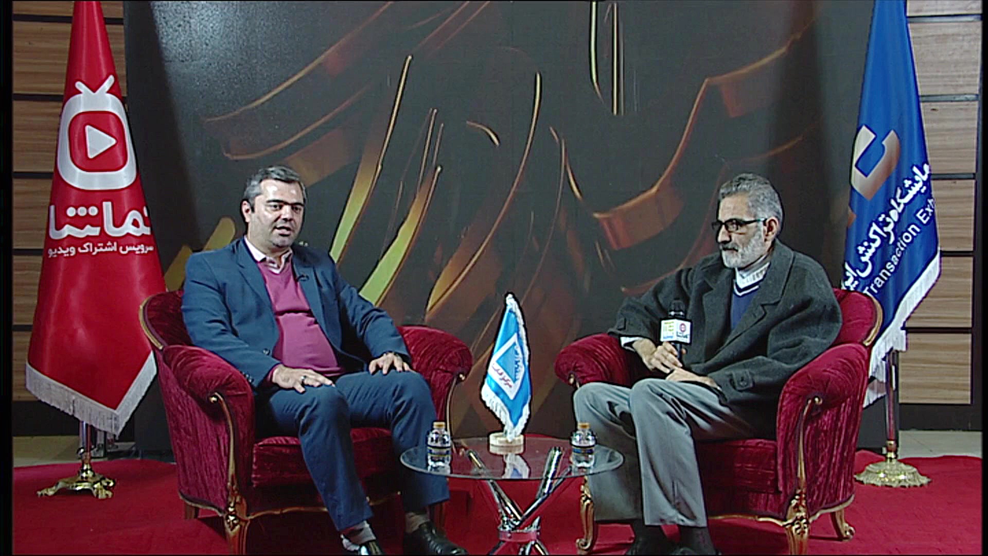 گفت‌‌وگوهایی درحاشیه نمایشگاه...