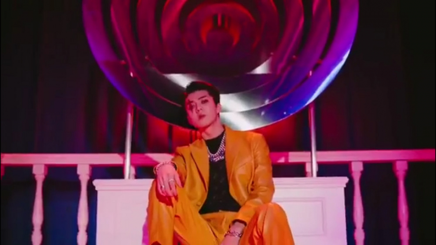 &quot; EXO MV Teaser &quot; Ob...