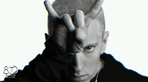 آهنگ رپ گاد (Rap God) از امینم...