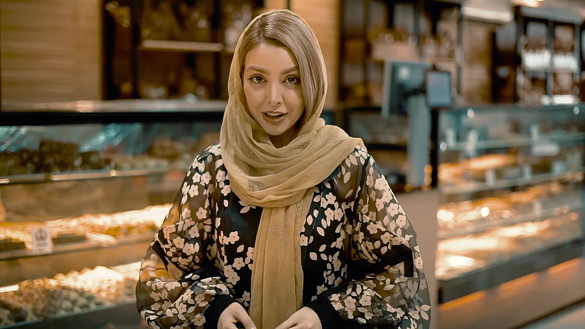 نان و شیرینی متفاوت در محدوده...