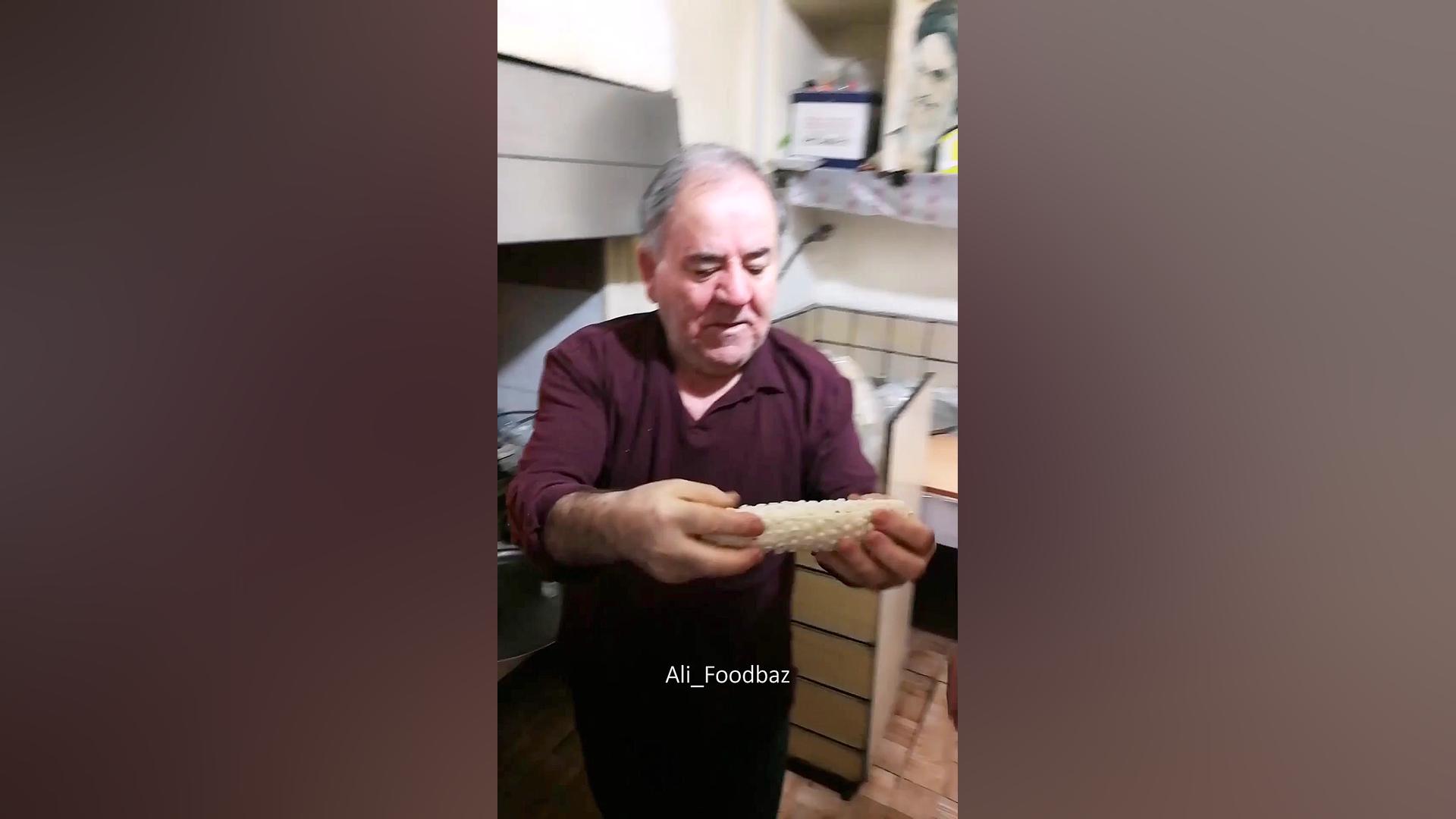 جیگرکی عمو مقصود در کوچه های ت...