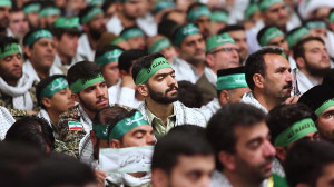 فیلم کامل تلاوت قرآن کریم در د...