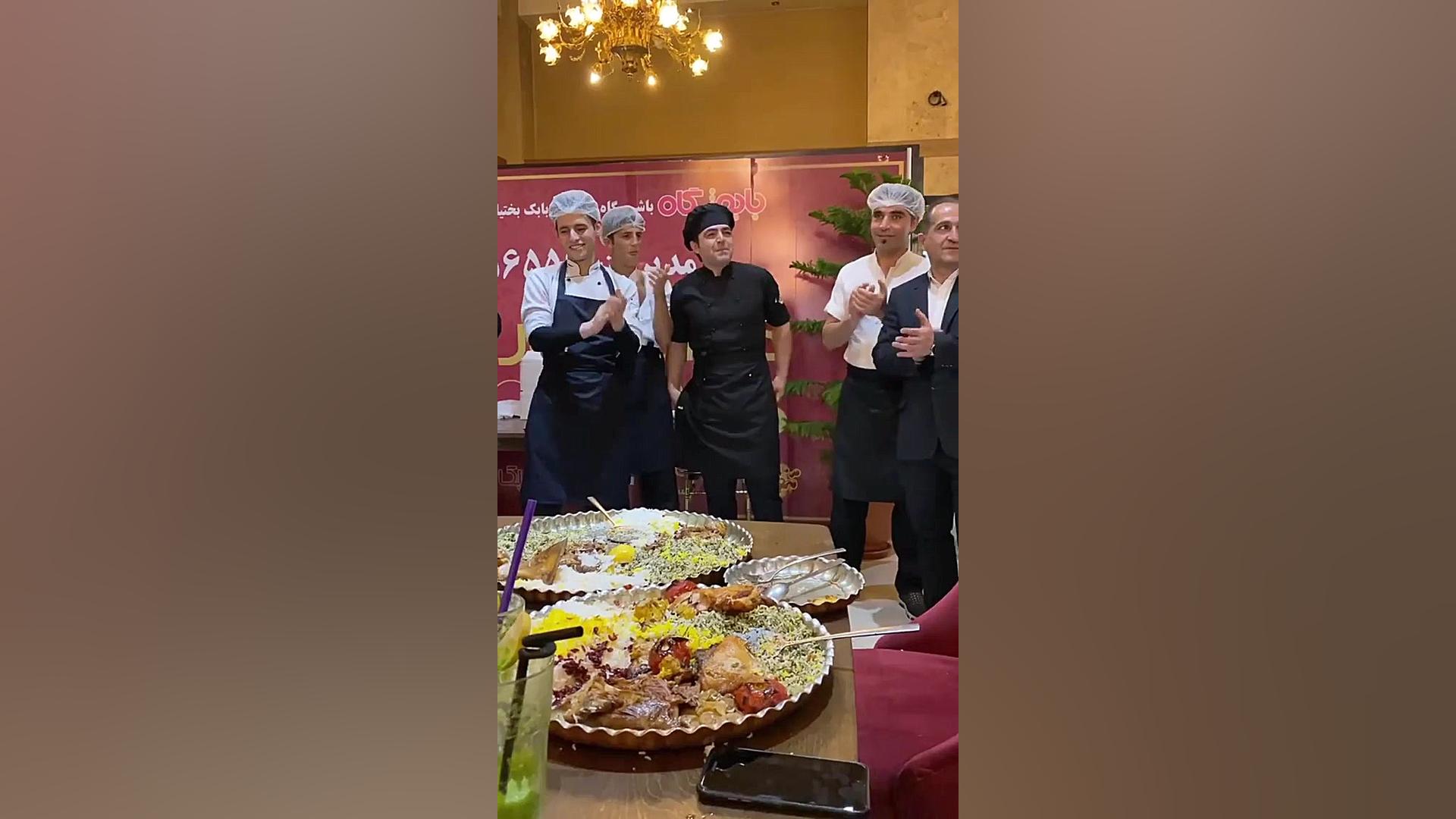 رستوران ستارگان شاندیز فرمانیه