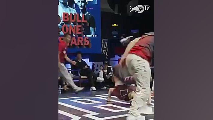 حرکات نمایشی زیبا و قشنگ