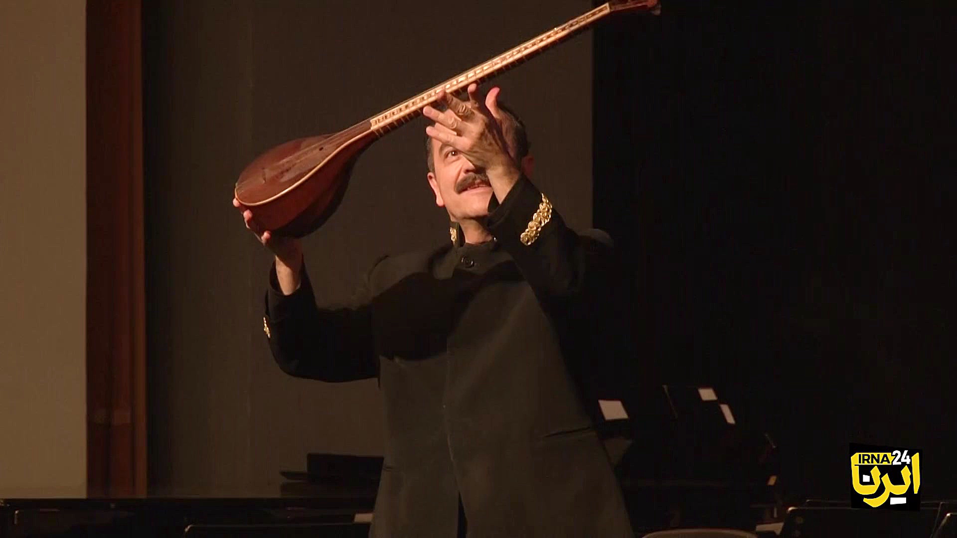 ارکستر ملی با نصیر حیدریان و ک...