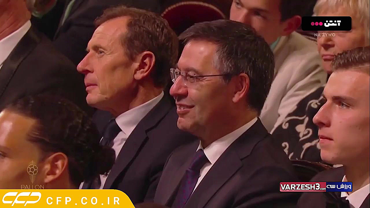 مراسم اهدای توپ طلا 2019 به لی...