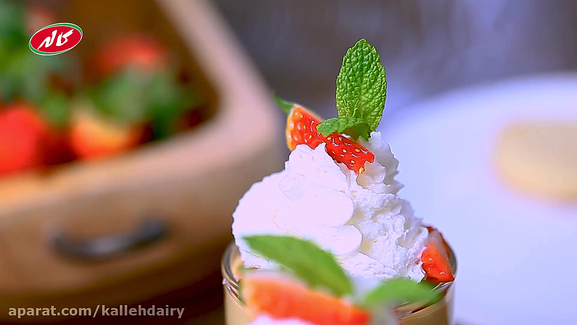 طرز تهیه دسر لیوانی بدون پخت