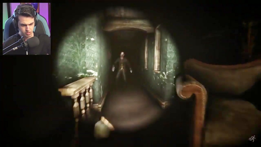 بازی ترسناک با آریا کیوکسر